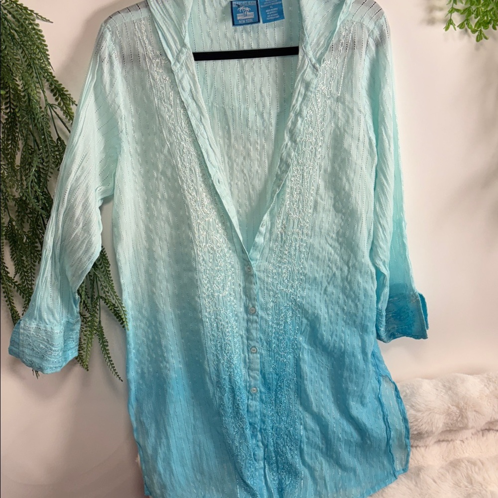 Blue Island Ombre Aqua and Blue Button-Down Shirt